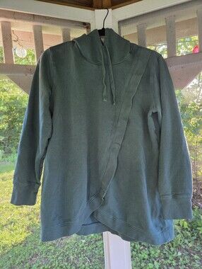 Old Navy Maternity Nursing Hoodie